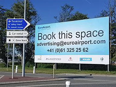photo d'un panneau publicitaire