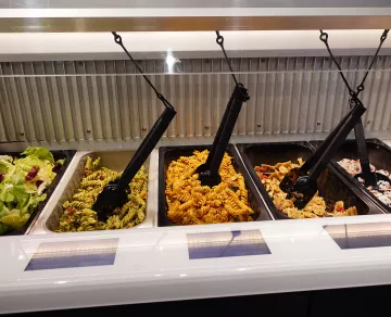 Salades de pates et de riz de chez minutes