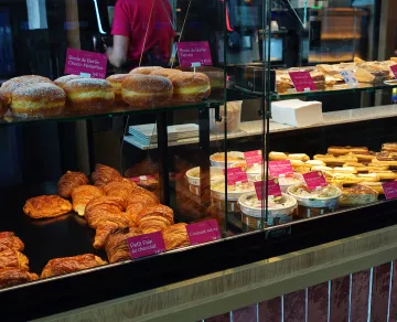 Photo des vienoiseries et patisseries de chez Poulaillon
